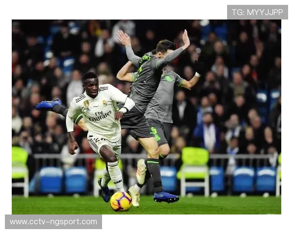 进球大战：皇家社会4-3险胜，积分追平皇马