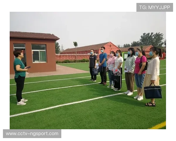 西藏排球进校园活动采用“送教上门”，专业教练指导提升技能